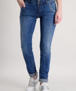 Zonawear.shop01075ea13b 1