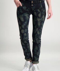 Zonawear.shop3185b3c165 1