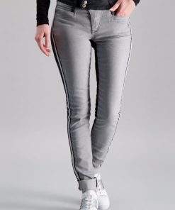 Zonawear.shop4ff1fb5598 1