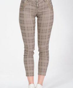 Zonawear.shop5b1f7f9224 1