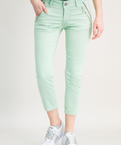 Zonawear.shope2fc105b9f 1